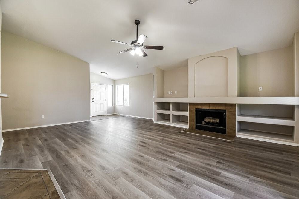 1380 E Sheffield Ave - Photo 4 of 16