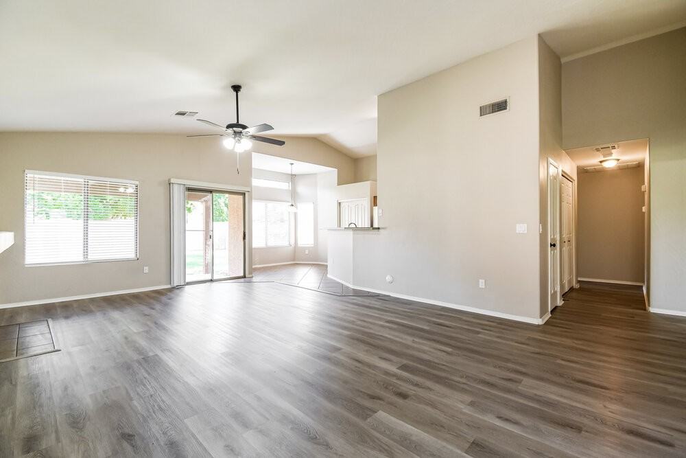 1380 E Sheffield Ave - Photo 5 of 16