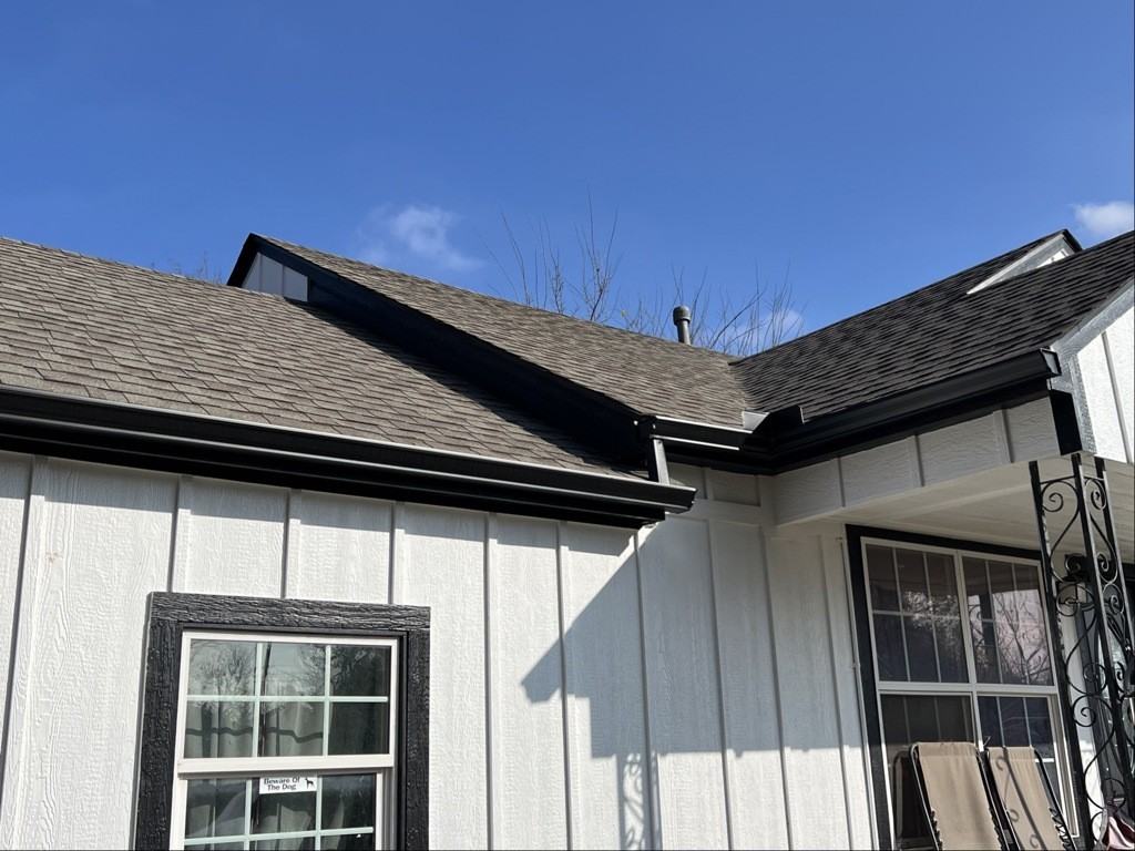 3312 S Meta Ave - Photo 2 of 5