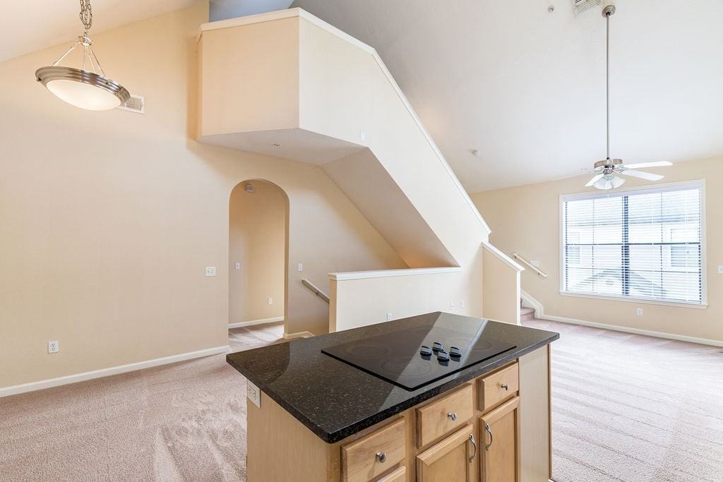 Park Lane Apartments - Photo 3 of 43