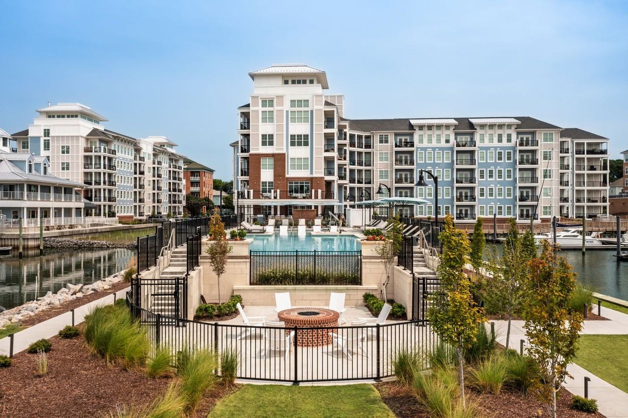 The Port at East Beach Apartments and Marina - Photo 5 of 39