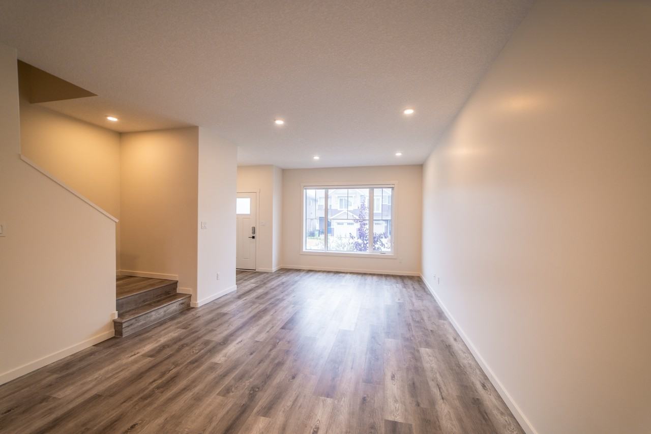 Orchards at Ellerslie Duplexes with Garage & Fenced Yard - Photo 2 of 17
