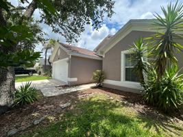 featured image of 2891 Stratford Pointe Dr