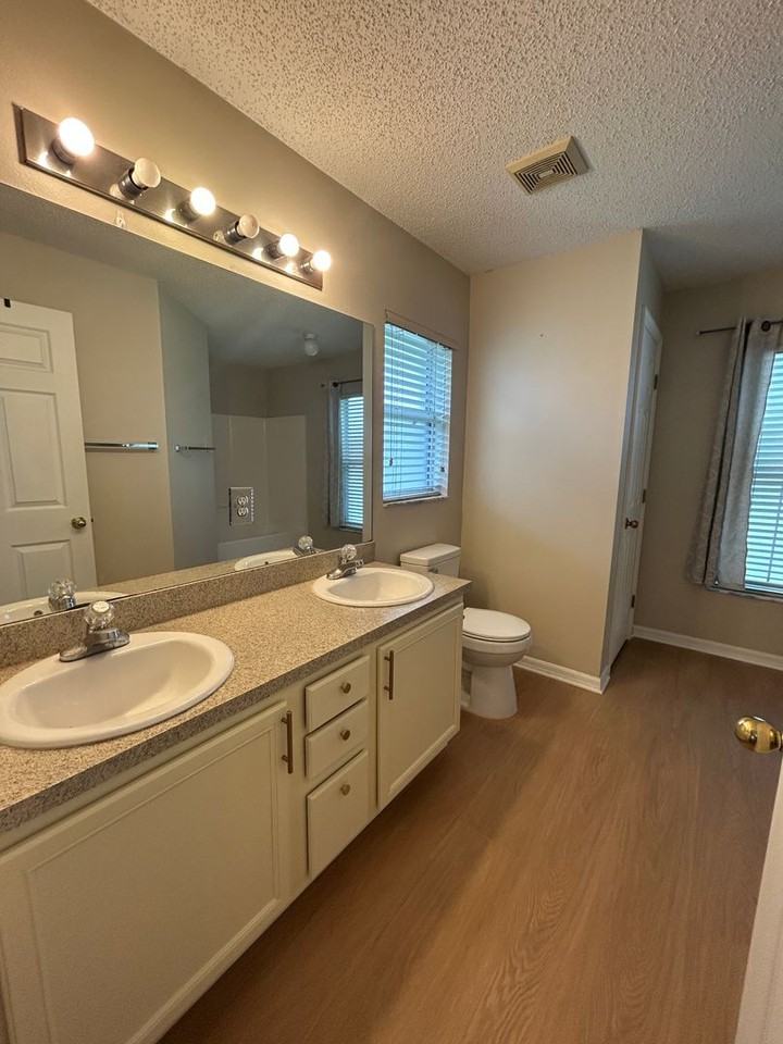 2891 Stratford Pointe Dr - Photo 7 of 15
