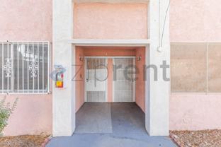 2236 E Desert Inn Rd #33 - Photo 1 of 1