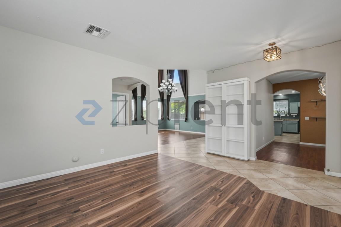 5661 W Desert Jewel Dr - Photo 5 of 21