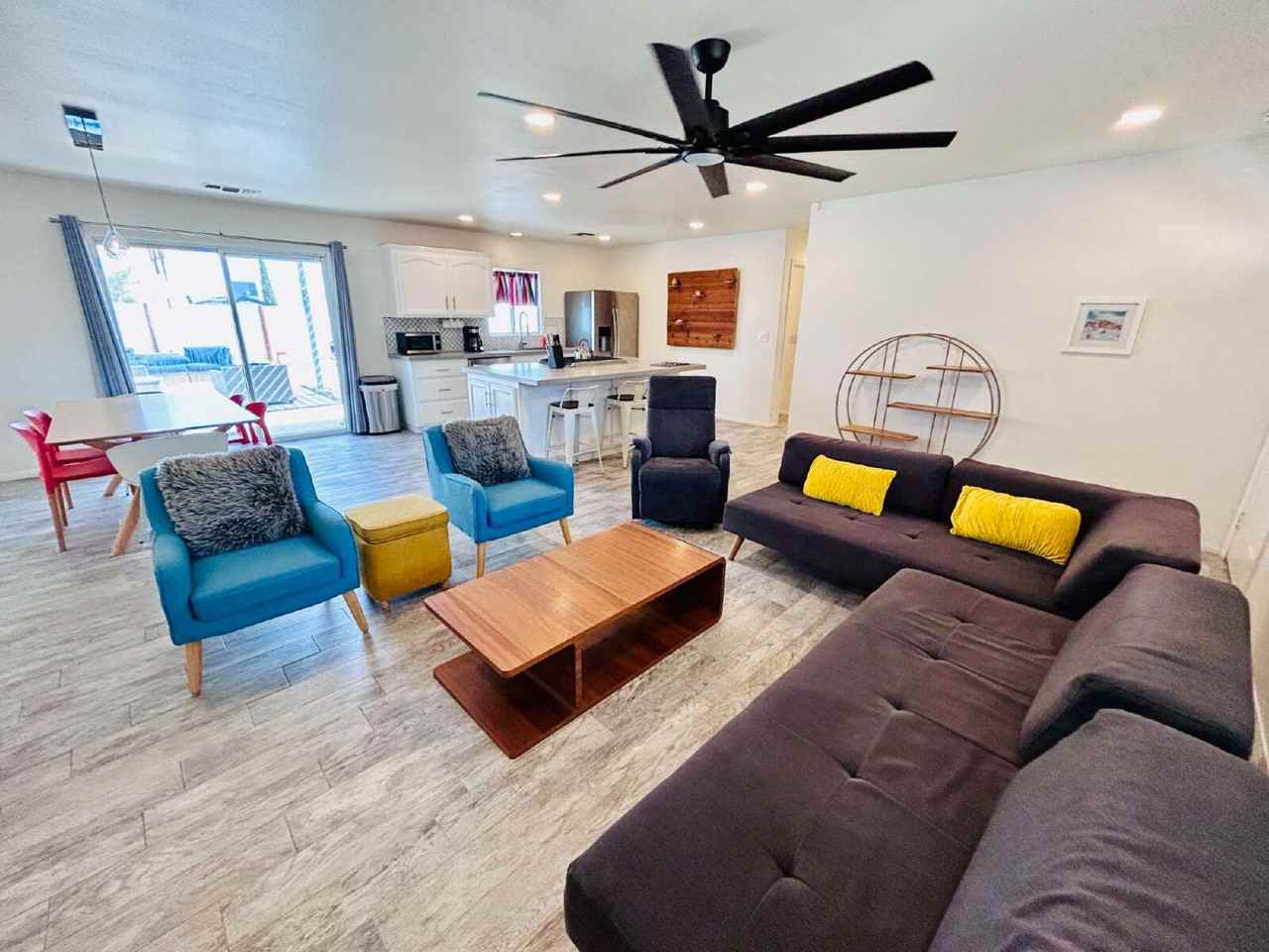 61602 La Jolla Dr - Photo 6 of 43