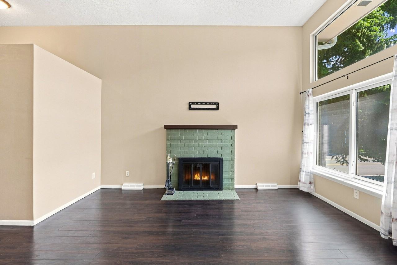 6983 E Girard Ave - Photo 4 of 40