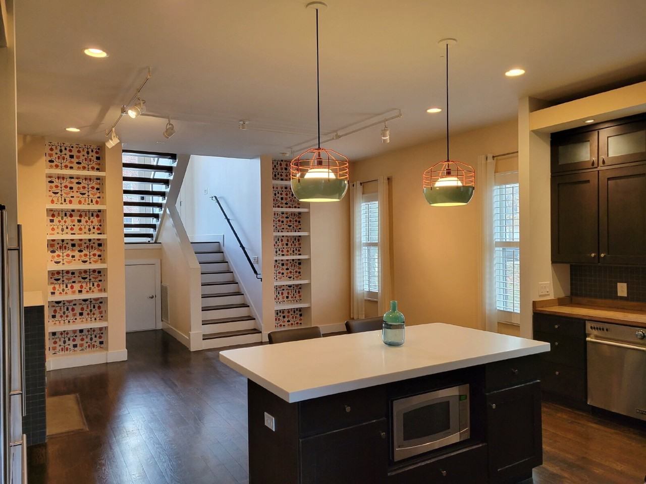 928 Caruthers Ave - Photo 5 of 30