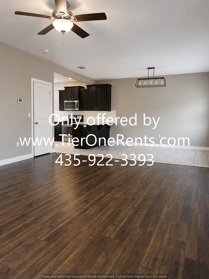 1825 W 2280 S - Photo 3 of 14
