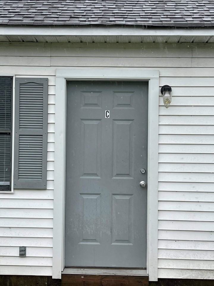 691 Jill Ln #C - Photo 2 of 14