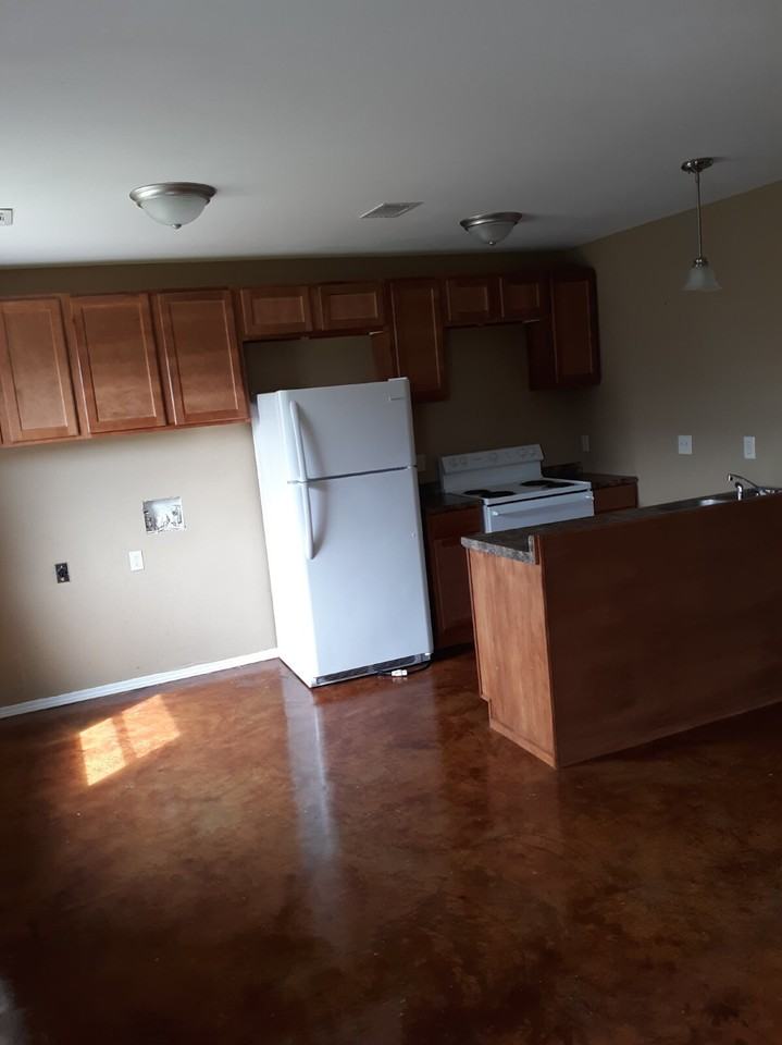 691 Jill Ln #C - Photo 5 of 14