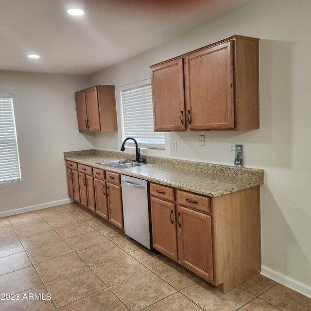 23877 W Wayland Dr - Photo 5 of 23