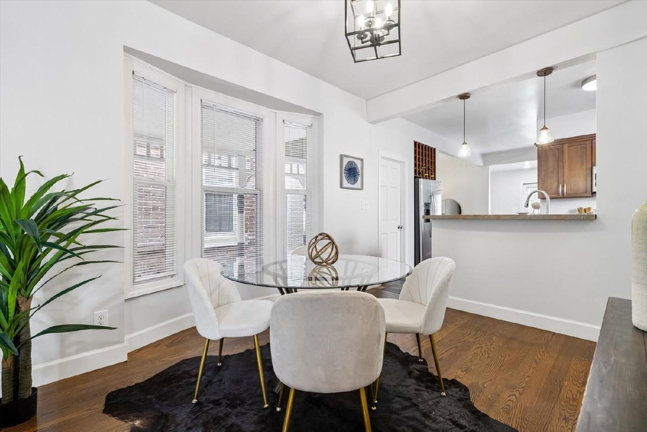 461 Galapago St - Photo 6 of 20