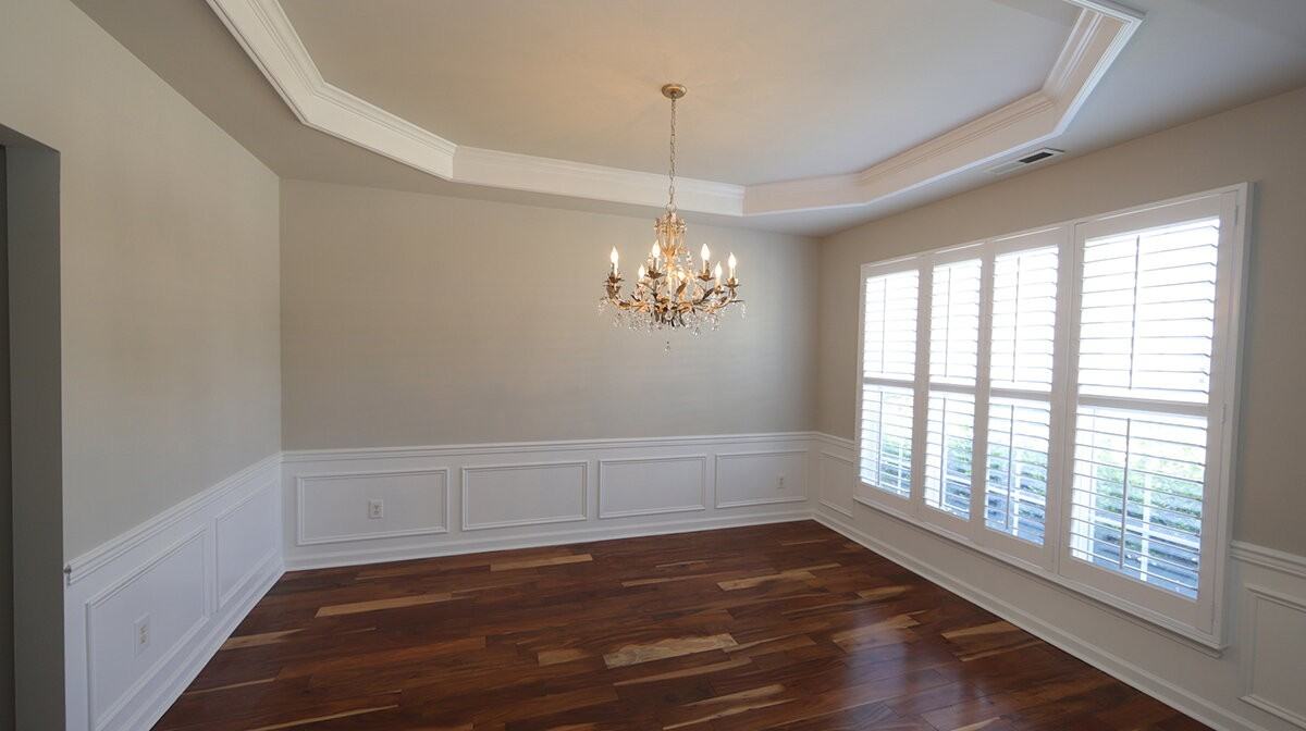 7400 Lagrange Dr - Photo 2 of 14