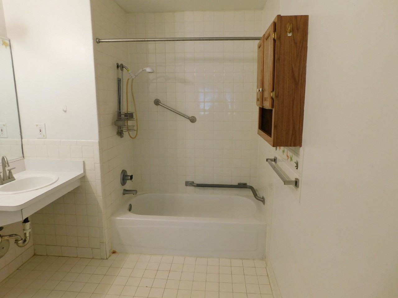 15331 E 10 Mile Rd #1 - Photo 7 of 9