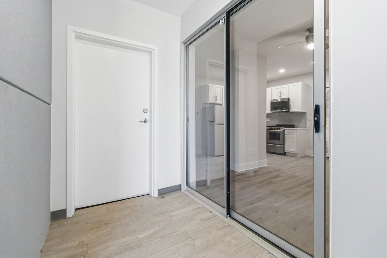 350 Main St #101 - Photo 4 of 19