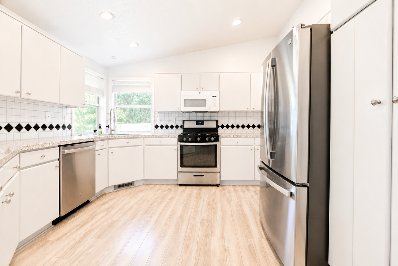 5643 N Citadel Way - Photo 2 of 19