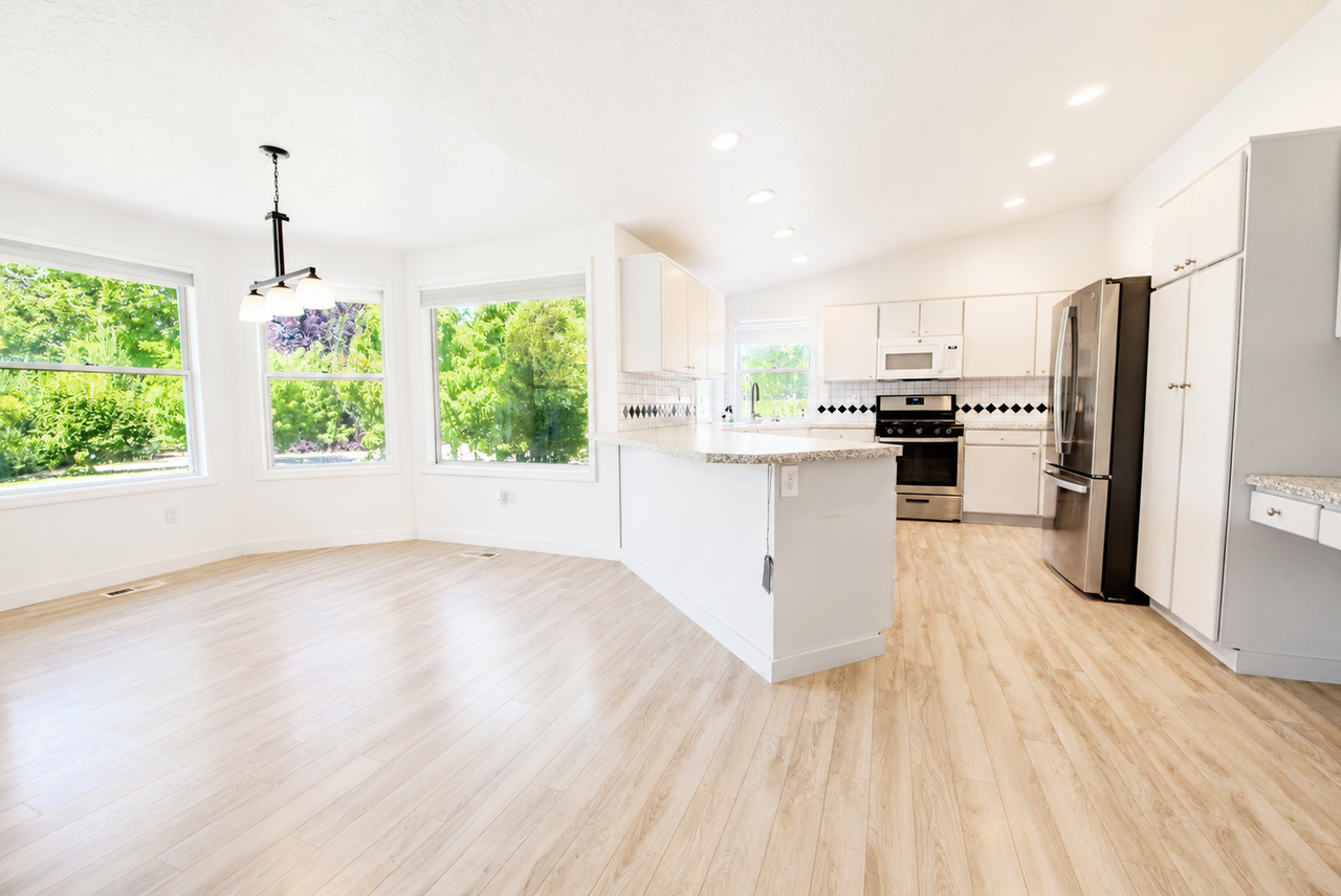 5643 N Citadel Way - Photo 3 of 19