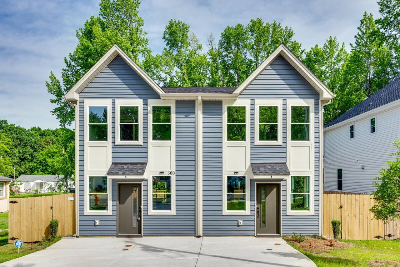 500 Dawn Cir #A - Photo 2 of 2