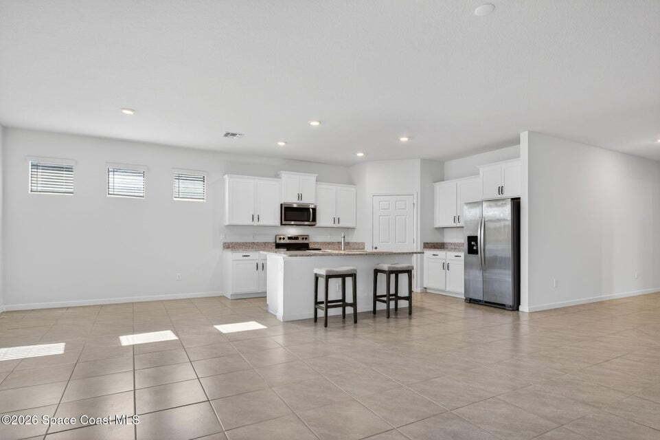 830 Remington Green Dr Se - Photo 7 of 17