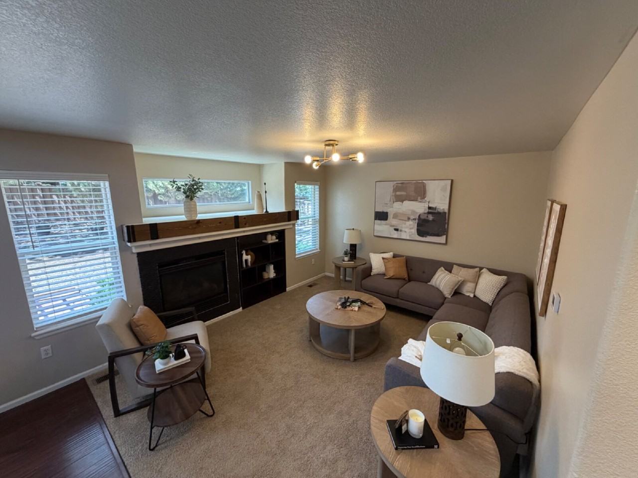 4238 Brookwood Pl - Photo 2 of 14