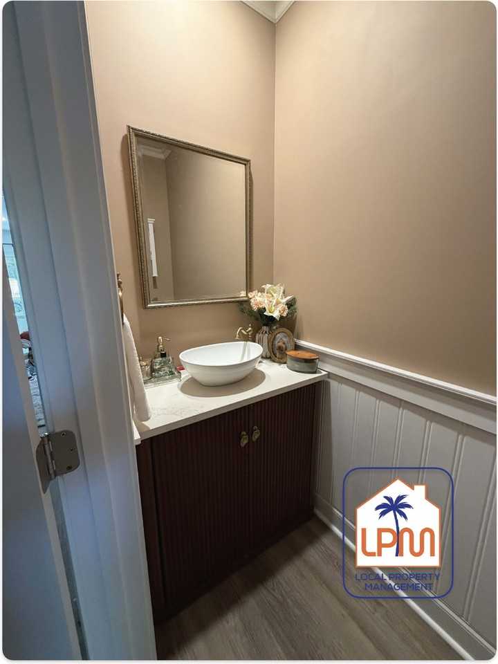 308 Founders Oak Way - Photo 3 of 16