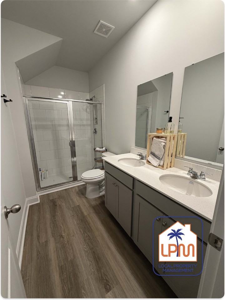 308 Founders Oak Way - Photo 5 of 16