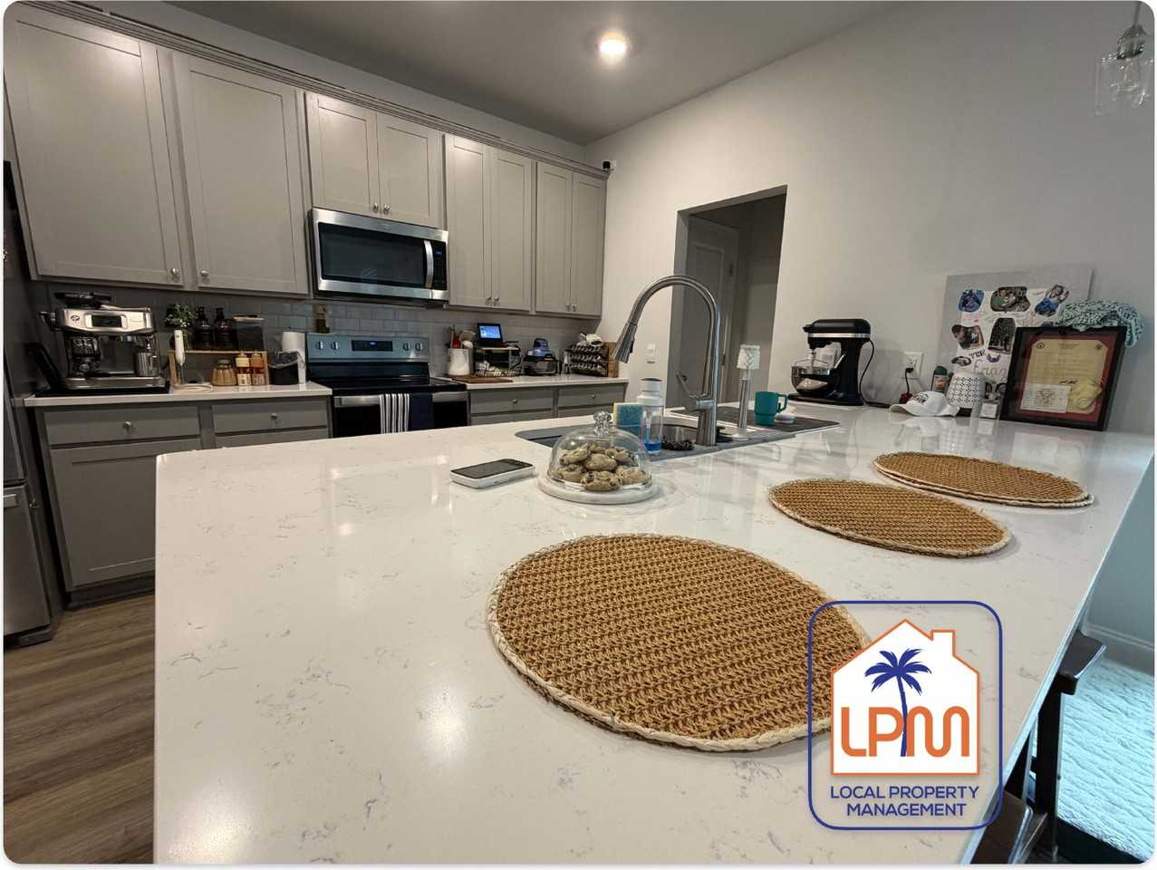 308 Founders Oak Way - Photo 6 of 16