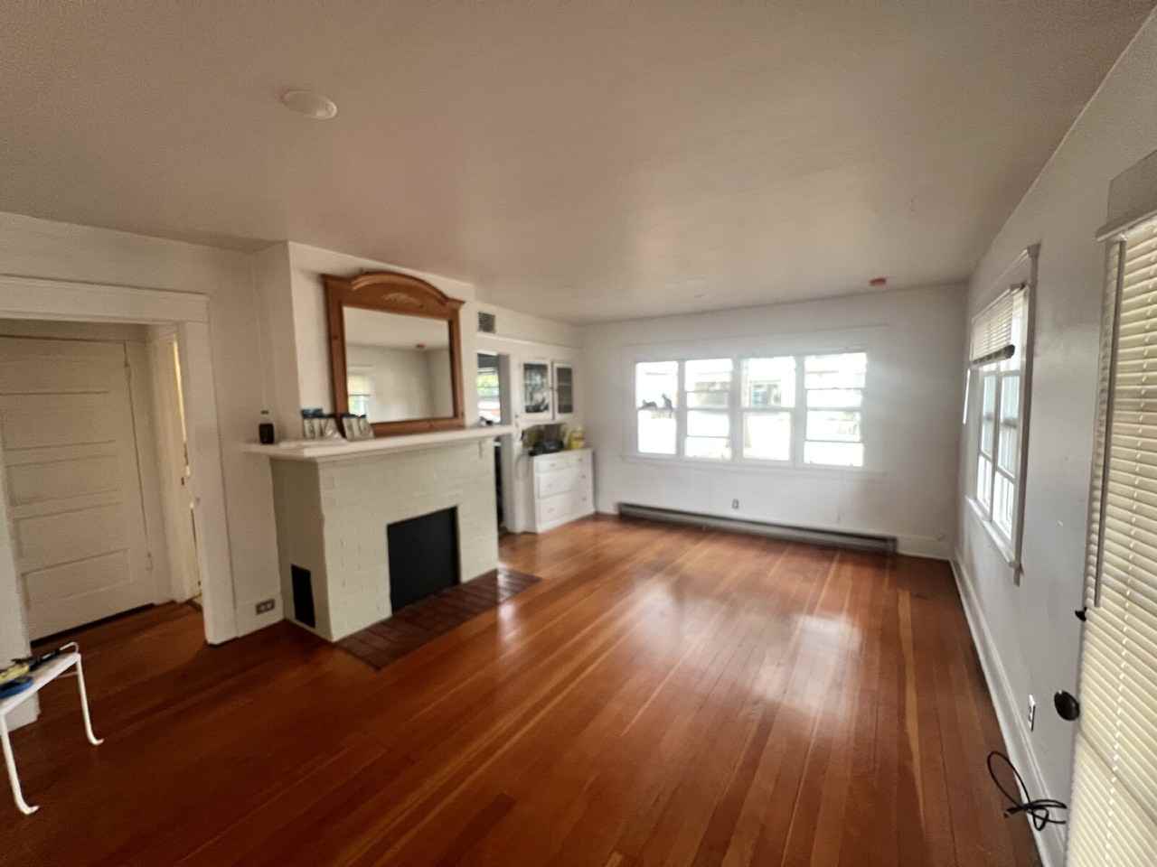 1610 Hilyard St - Photo 2 of 9