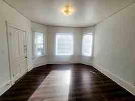 featured image of 1710A W Mineral St
