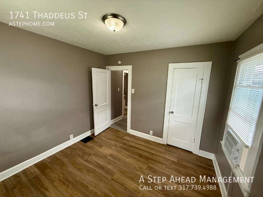 1741 Thaddeus St - Photo 4 of 16