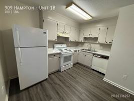 featured image of 909 Hampton St #1B