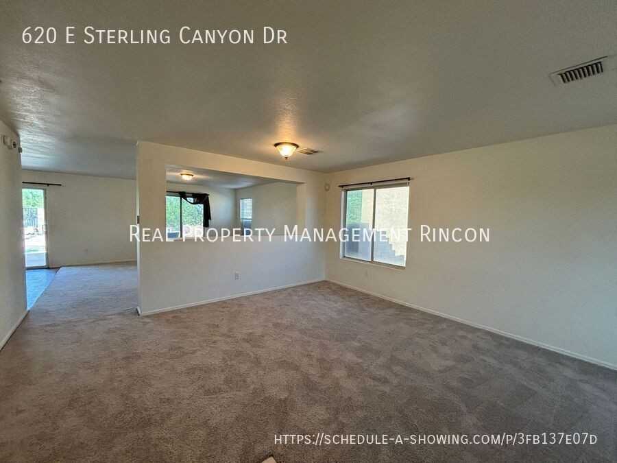 620 E Sterling Canyon Dr - Photo 2 of 28