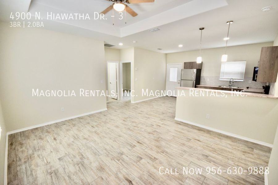 4900 N Hiawatha Dr #3 - Photo 6 of 36
