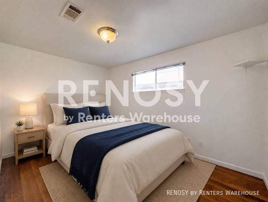 4537 Dakota St - Photo 5 of 15