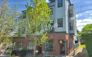 featured image of 2421 E Union St
