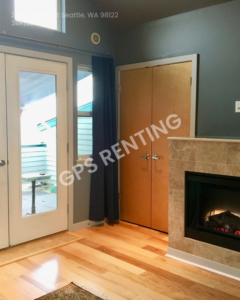 2421 E Union St - Photo 2 of 26