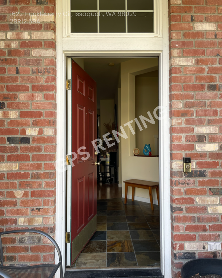 1622 Huckleberry Cir - Photo 2 of 13