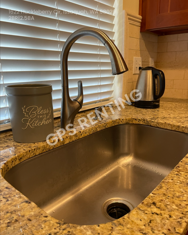 1622 Huckleberry Cir - Photo 6 of 13