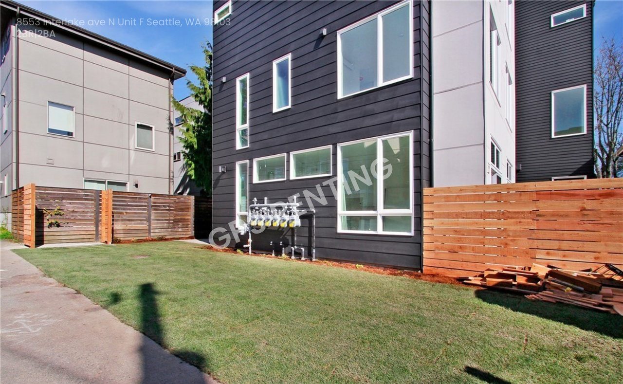 8553 Interlake Ave N #F - Photo 3 of 9