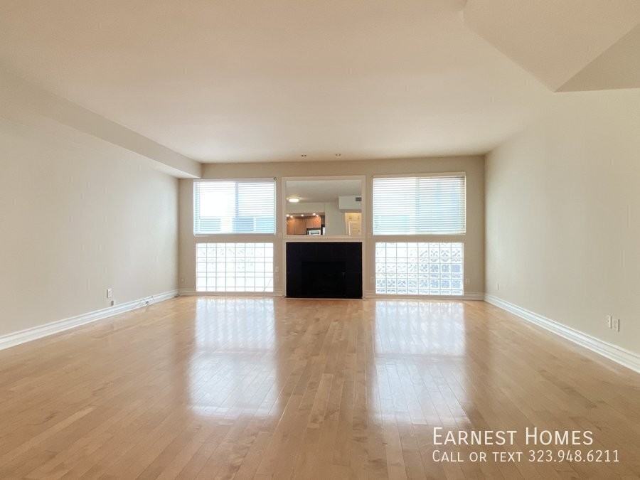1227 Granville Ave - Photo 2 of 22