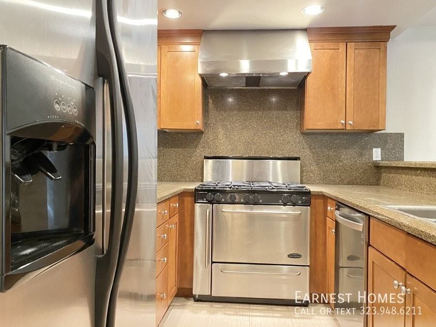 1227 Granville Ave - Photo 5 of 22