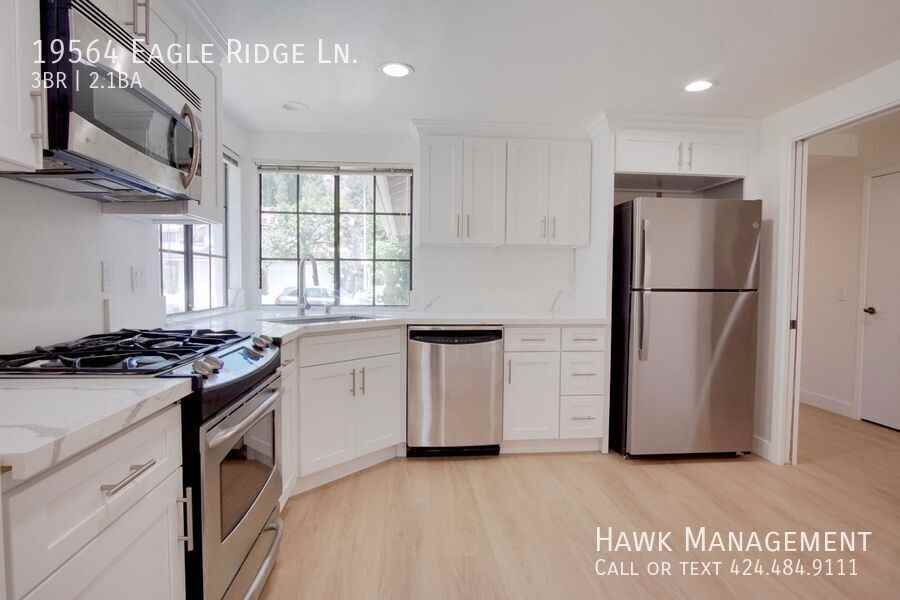 19564 Eagle Ridge Ln - Photo 6 of 24