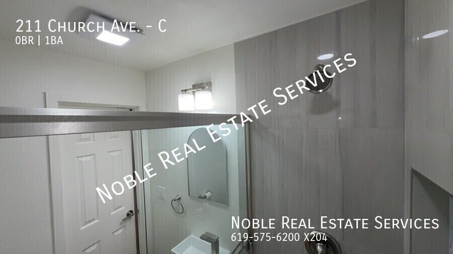 211 Church Ave #C - Photo 5 of 28