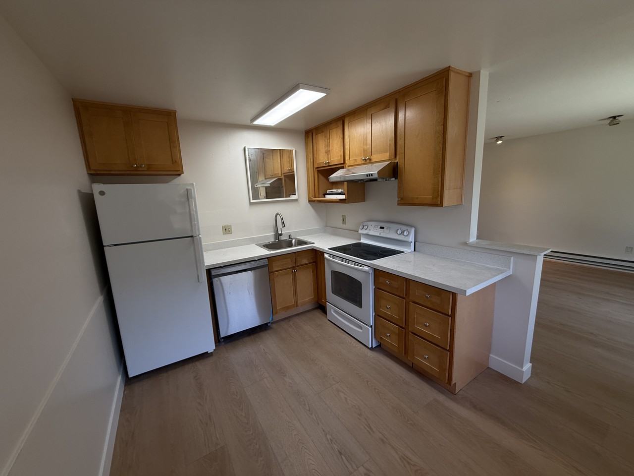3990 Hamilton Ave #5 - Photo 3 of 26