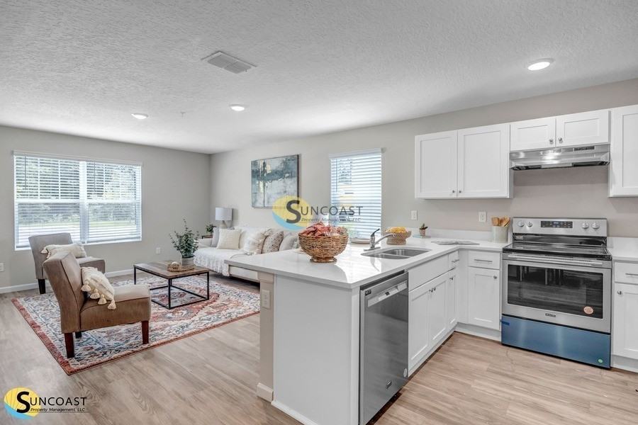 6421 Breezy Oaks Way #101 - Photo 7 of 28