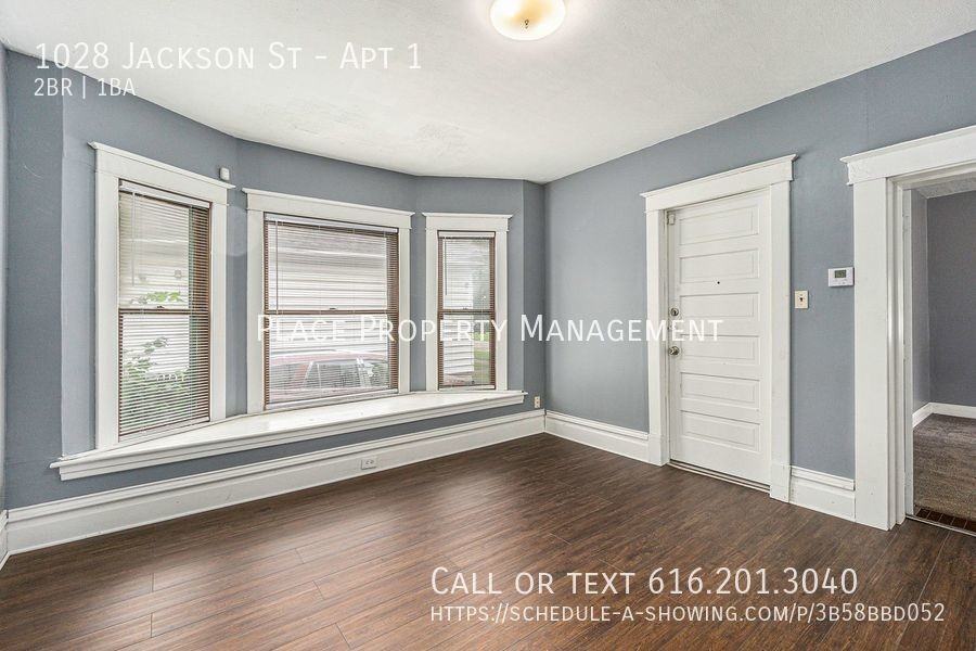 1028 Jackson St #1 - Photo 2 of 12