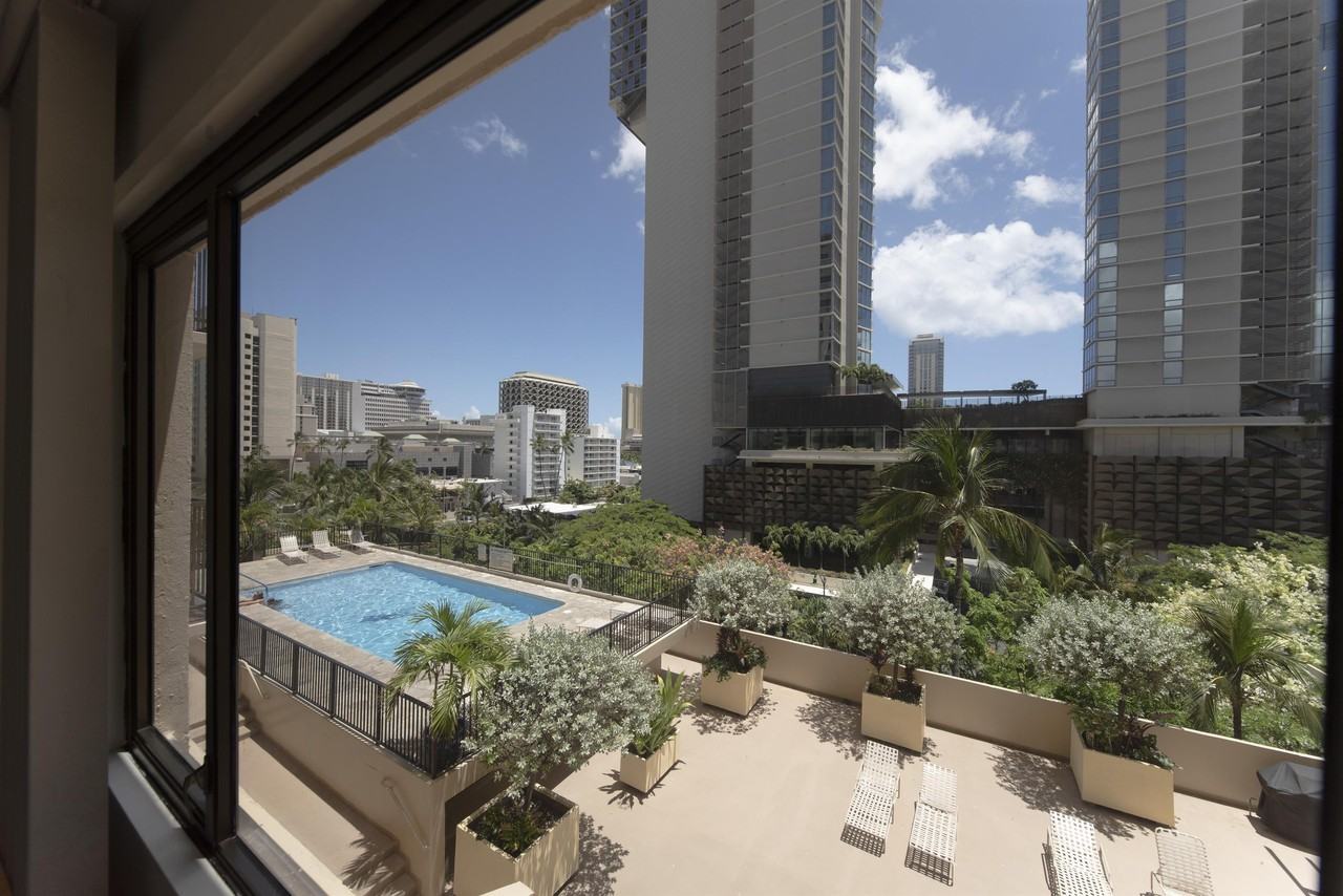 2140 Kuhio Ave #1 - Photo 4 of 10