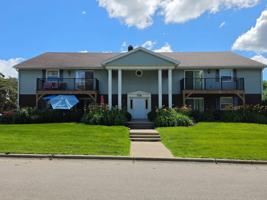 featured image of 714 714 -718 Kingston Way